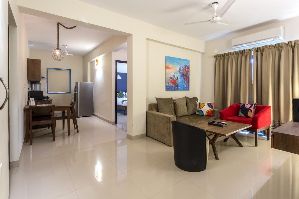 Treebo Trend Zeebo Suites อาร์โปรา ภายนอก รูปภาพ
